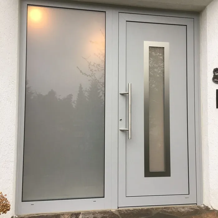 Haustür, montiert von der Hartmann Schreinerei in Kassel